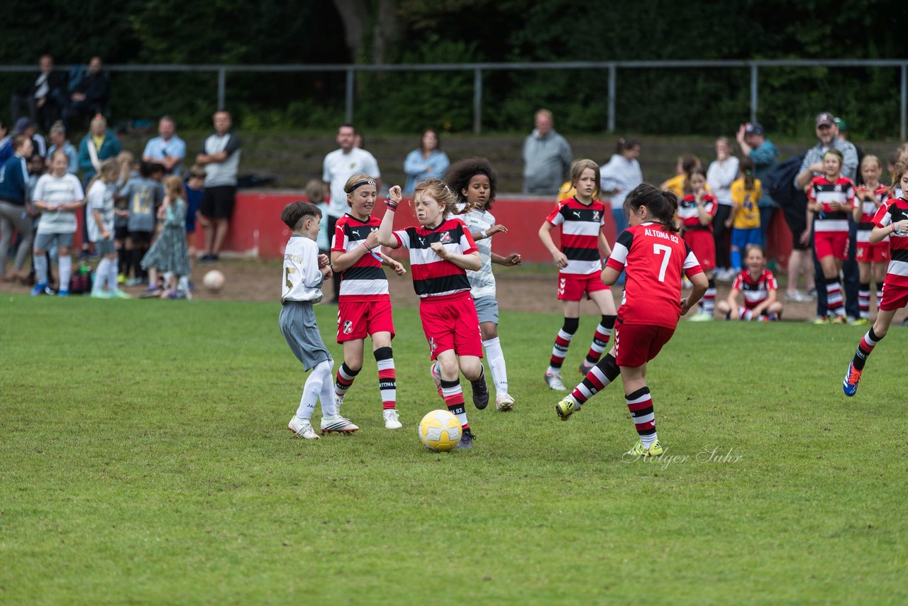 Bild 675 - Loewinnen Cup